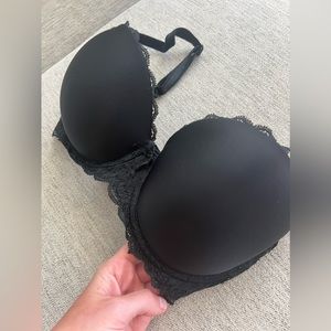 Victoria’s Secret 32DDD Bra